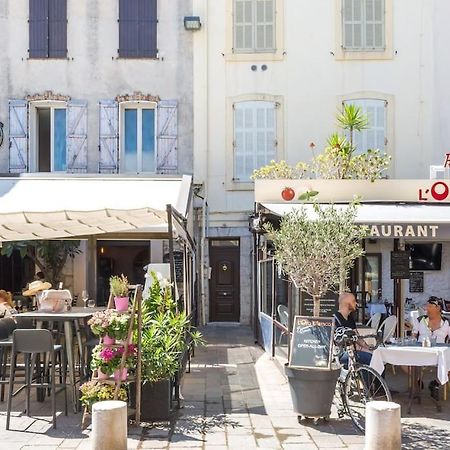 Appartement Authentique Situe En Plein Centre D'Antibes Exteriör bild