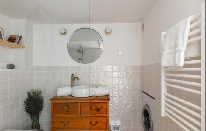 Appartement Authentique Situe En Plein Centre D'Antibes Exteriör bild